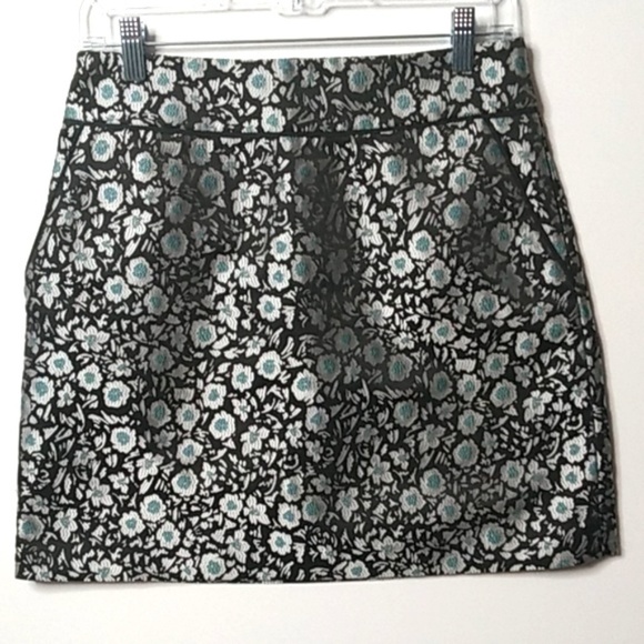 Ann Taylor LOFT NWT Black Floral Skirt - 2 - Picture 1 of 8